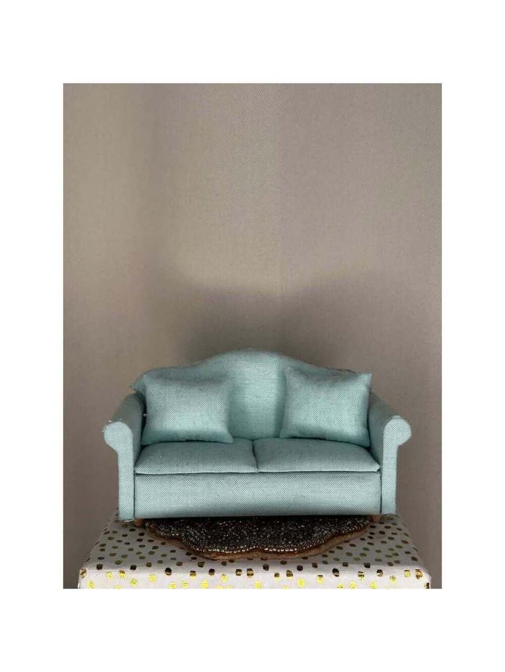 Dollhouse Mint couch